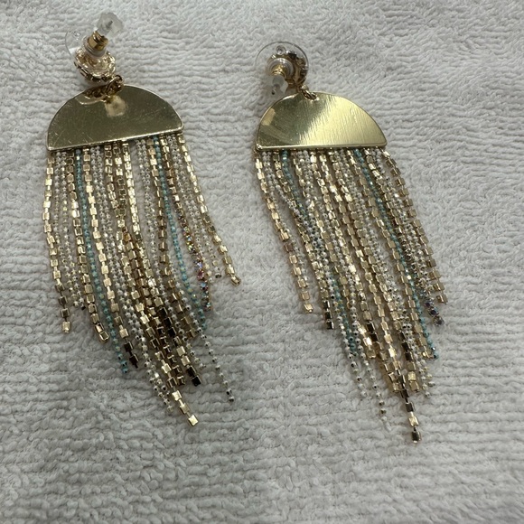 Matilda Jane Good Hart Earrings, New in Original Packaging - Picture 5 of 5